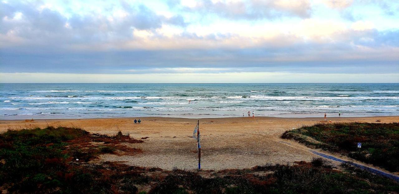 Beachfront Sanctuary Appartamento South Padre Island Esterno foto